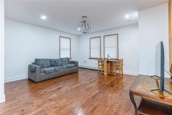 Chandelier, Dining room, Interior, Recessed Lighting, Wood Texture Flooring