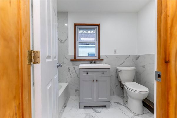 Bathroom, Interior, Marble, Marble Walls