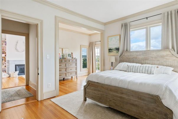 Bedroom, Fireplace, Interior, Wood Texture Flooring