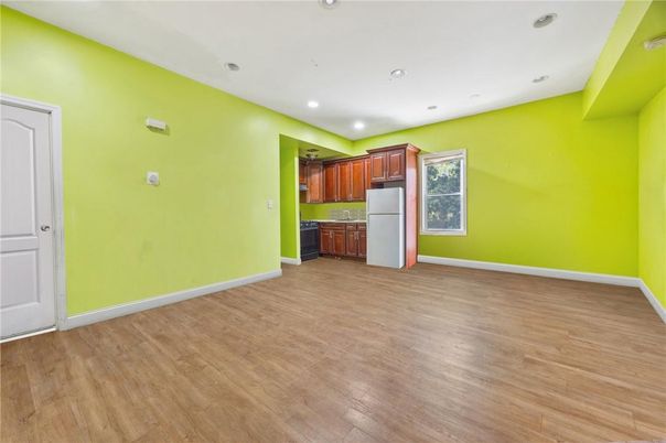 Empty room, Interior, Kitchen, Recessed Lighting, Wood Texture Flooring