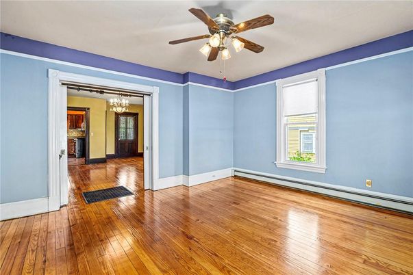 Chandelier, Empty room, Interior, Wood Texture Flooring