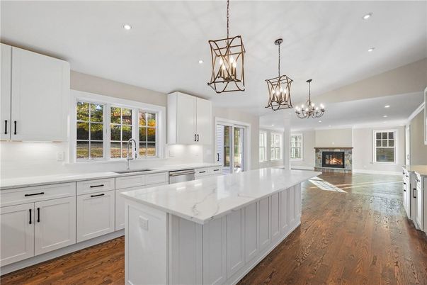 Chandelier, Fireplace, Interior, Kitchen, Pendant Lights, Recessed Lighting, Wood Texture Flooring