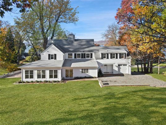 Backyard, Exterior, Facade, Georgian