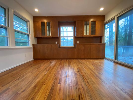 Empty room, Interior, Recessed Lighting, Wood Texture Flooring