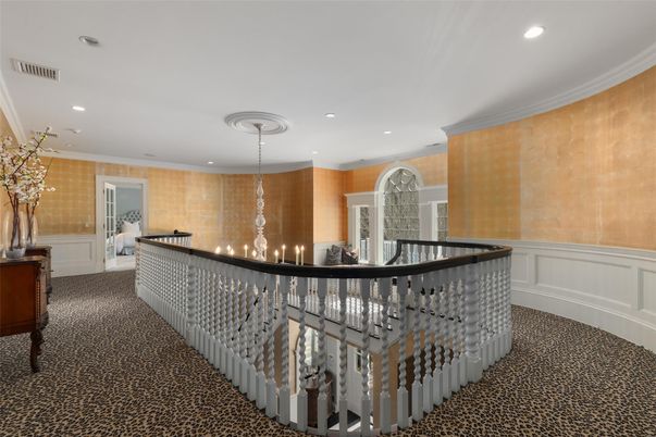 Chandelier, Interior, Recessed Lighting