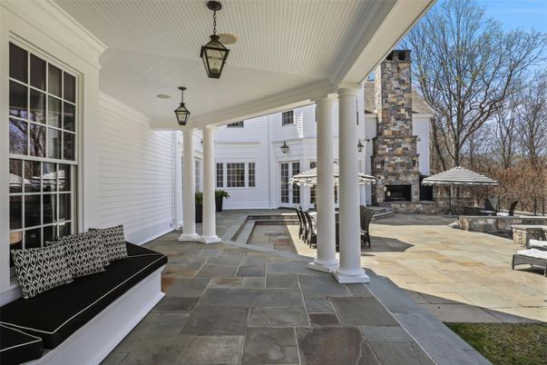 Exterior, Fireplace