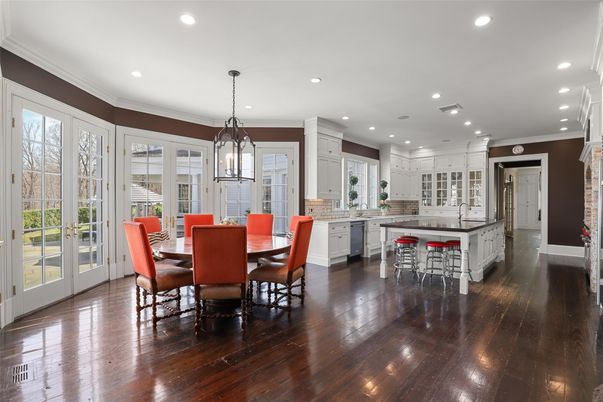 Dining room, Interior, Kitchen, Pendant Lights, Recessed Lighting, Wood Texture Flooring