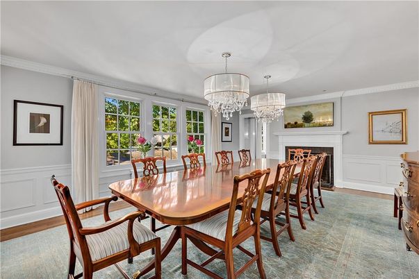 Chandelier, Dining room, Fireplace, Interior, Wood Texture Flooring