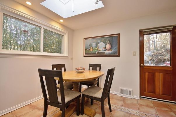 Dining room, Interior, Recessed Lighting