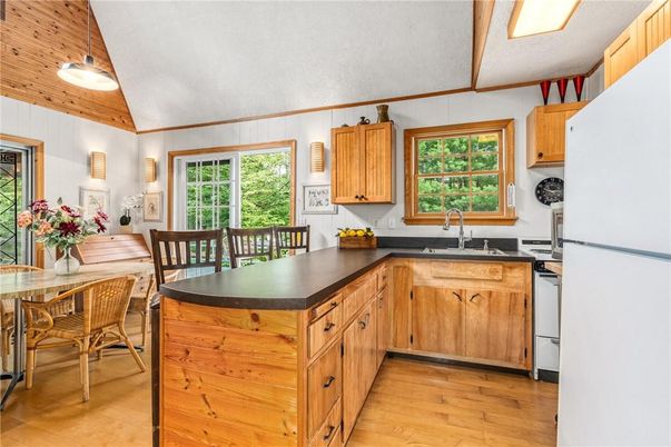 Dining room, Interior, Kitchen, Pendant Lights, Wood Texture Flooring