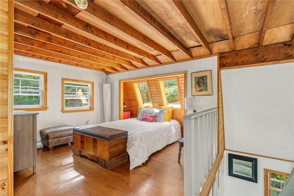 Bedroom, Interior, Wooden Beams, Wooden Ceilings, Wood Texture Flooring