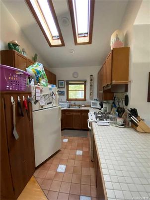 Interior, Kitchen, Tile Countertops