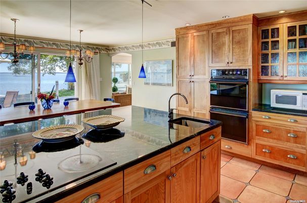 Interior, Kitchen, Pendant Lights, Recessed Lighting, Water