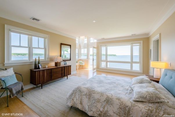 Bedroom, Interior, Water, Wood Texture Flooring