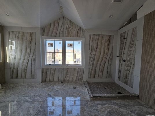 Bathroom, Empty room, Interior
