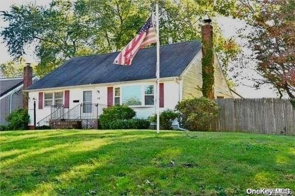 Backyard, Exterior, Facade, Cape Cod