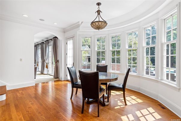 Dining room, Interior, Pendant Lights, Recessed Lighting, Wood Texture Flooring