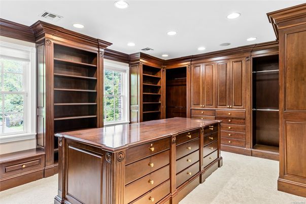 Interior, Recessed Lighting, Walk-in Closets