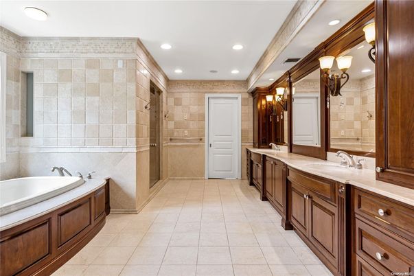 Bathroom, Dual Sink Vanities, Glass Shower, Interior, Recessed Lighting