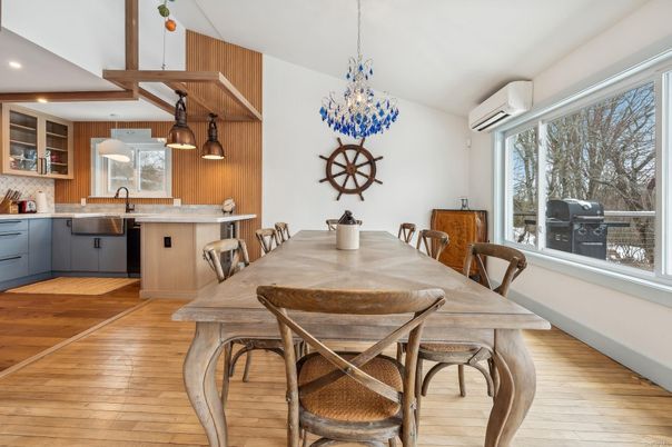 Dining room, Interior, Kitchen, Pendant Lights, Recessed Lighting, Wood Texture Flooring