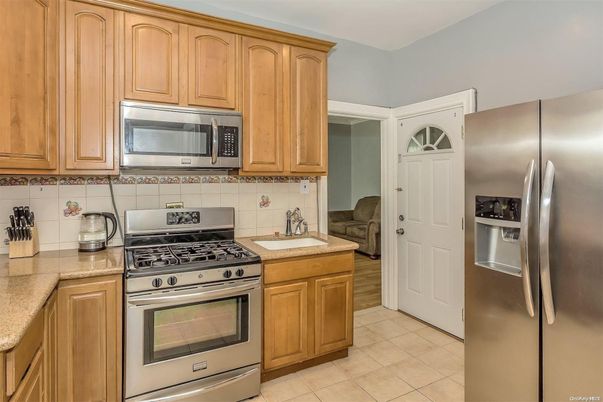 Interior, Kitchen, Stainless Steel Appliances