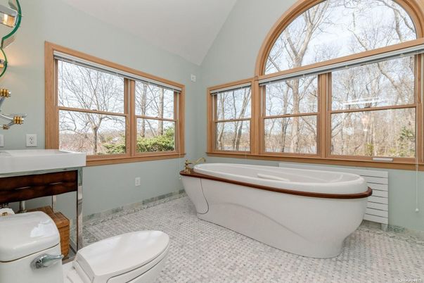 Bathroom, Free Standing Baths, Interior