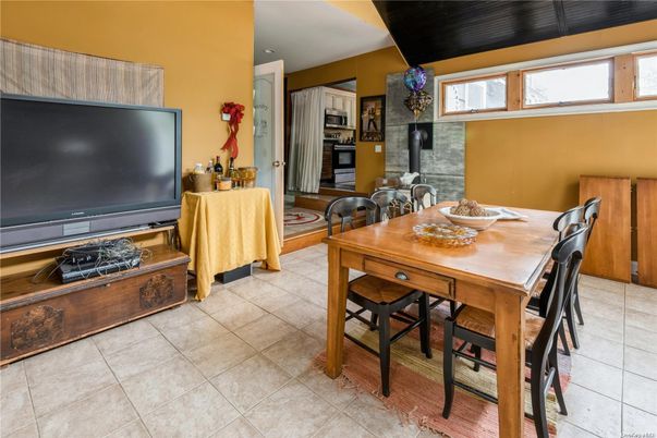 Dining room, Interior