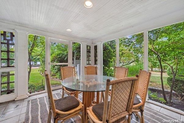 Dining room, Interior, Recessed Lighting, Sun Room