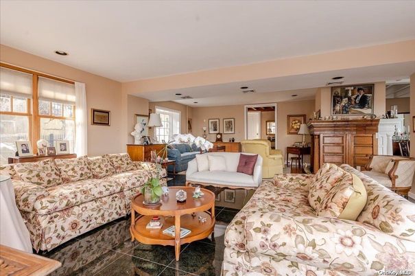 Interior, Living room