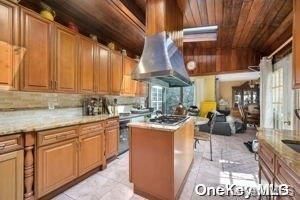 Interior, Kitchen, Living room, Pendant Lights, Stainless Steel Appliances, Wooden Ceilings
