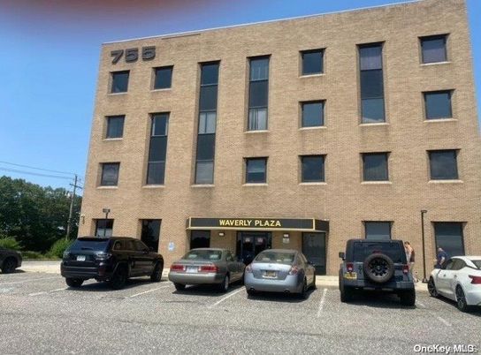 Exterior, Facade, Condo Building