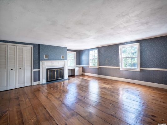Empty room, Fireplace, Interior, Wood Texture Flooring
