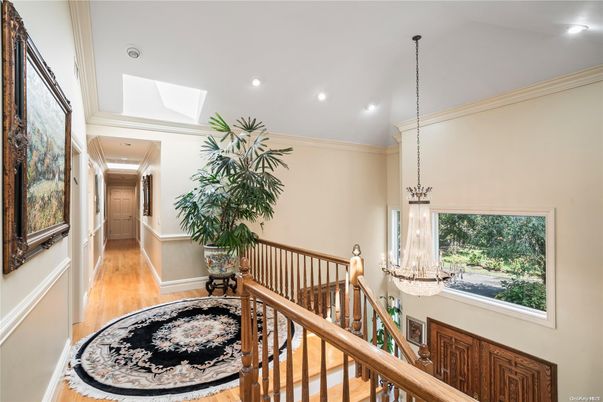 Interior, Pendant Lights, Recessed Lighting, Wood Texture Flooring