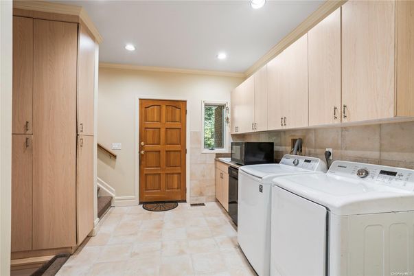 Interior, Recessed Lighting, Washer