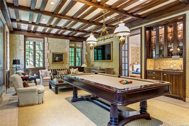 Billiard Table, Game Room, Interior, Living room, Pendant Lights, Recessed Lighting, Wooden Beams