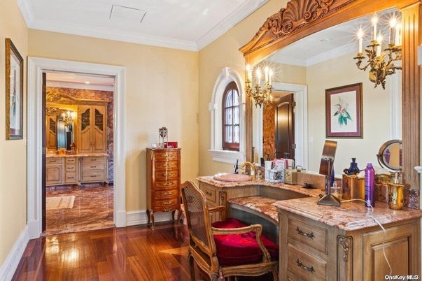 Chandelier, Interior, Wood Texture Flooring