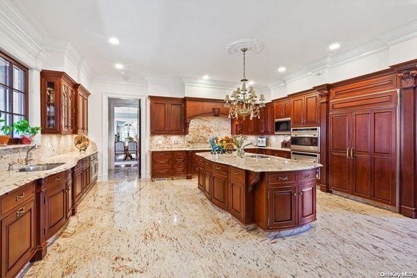 Chandelier, Interior, Kitchen, Recessed Lighting, Stainless Steel Appliances