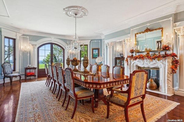 Chandelier, Dining room, Fireplace, Interior, Wood Texture Flooring