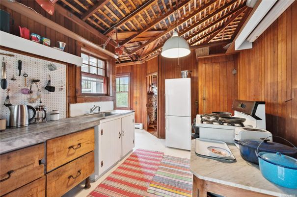 Interior, Kitchen, Wooden Beams, Wooden Walls