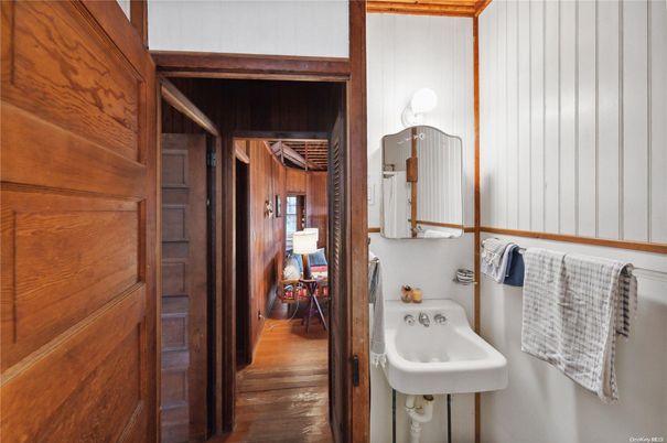 Bathroom, Interior, Wood Texture Flooring, Wooden Walls