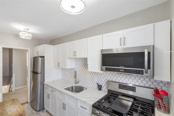 Interior, Kitchen, Stainless Steel Appliances
