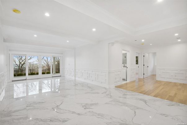 Empty room, Interior, Marble, Recessed Lighting
