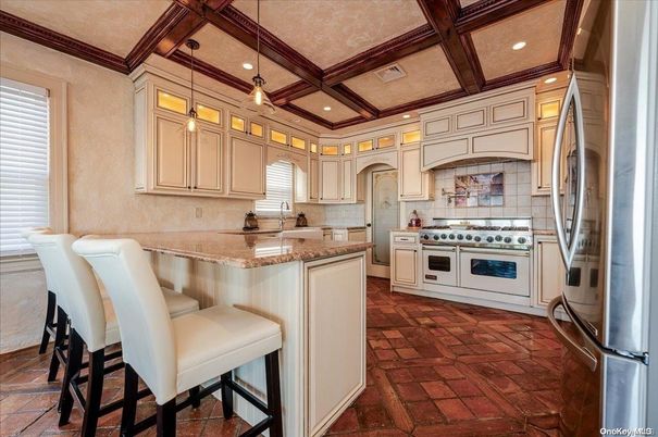 Interior, Kitchen, Pendant Lights, Recessed Lighting, Stainless Steel Appliances, Wooden Beams