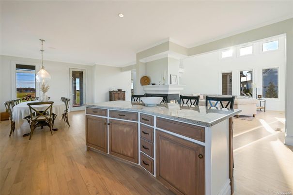 Dining room, Interior, Living room, Pendant Lights, Recessed Lighting, Wood Texture Flooring