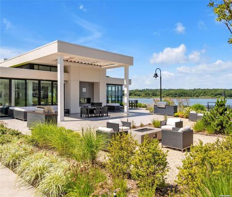 Backyard, Exterior, Water