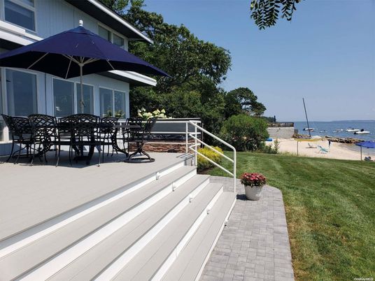 Backyard, Exterior, Water
