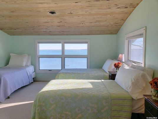 Bedroom, Interior, Wooden Ceilings