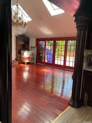 Chandelier, Empty room, Interior, Recessed Lighting, Wood Texture Flooring
