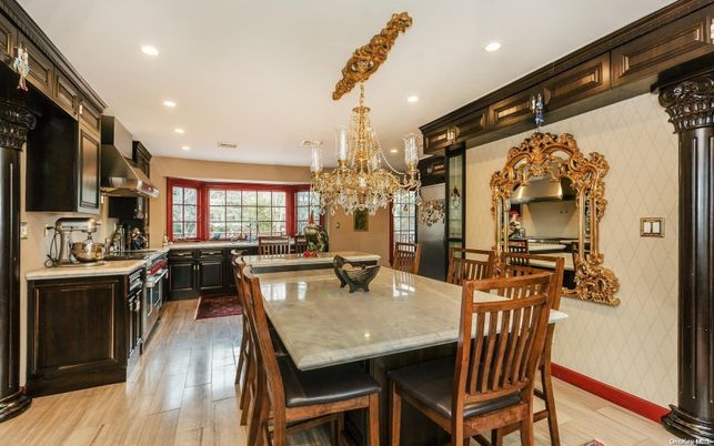Chandelier, Dining room, Interior, Kitchen, Recessed Lighting, Wood Texture Flooring