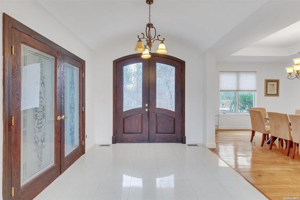 Chandelier, Dining room, Interior, Pendant Lights, Wood Texture Flooring